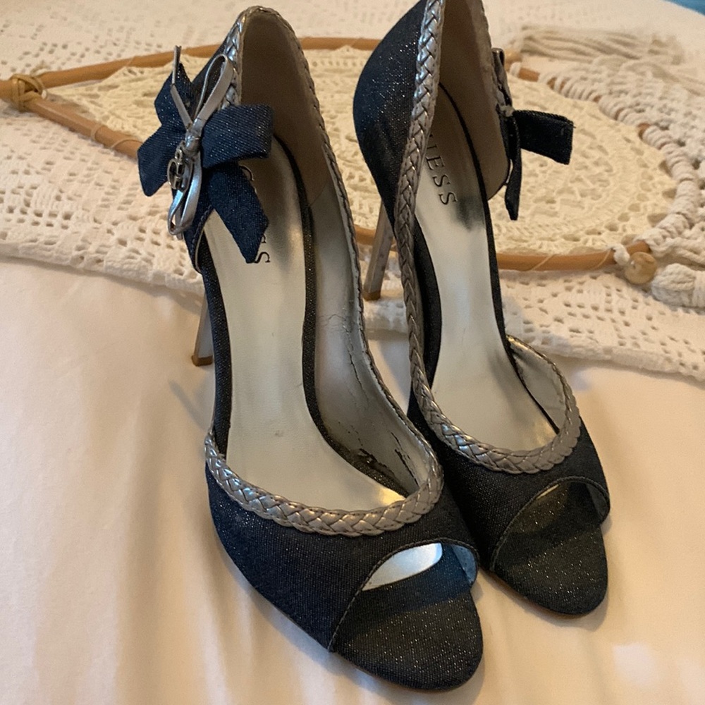 Gorgeous Guess heels